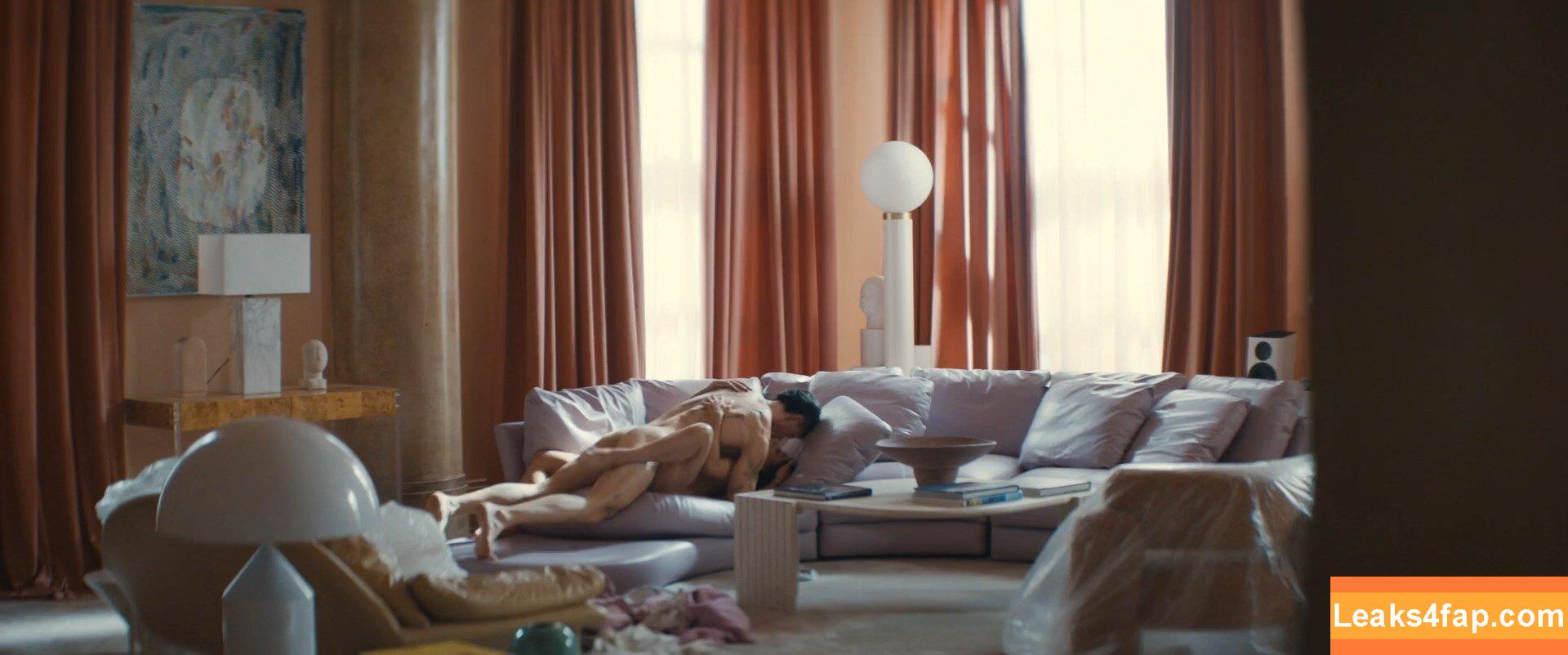 FKA Twigs / FKAtwigs leaked photo photo #0392