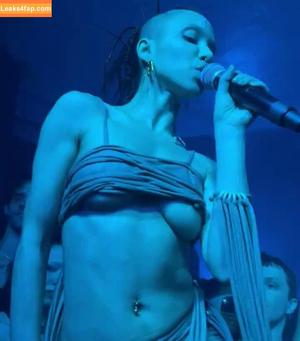 FKA Twigs photo #0322