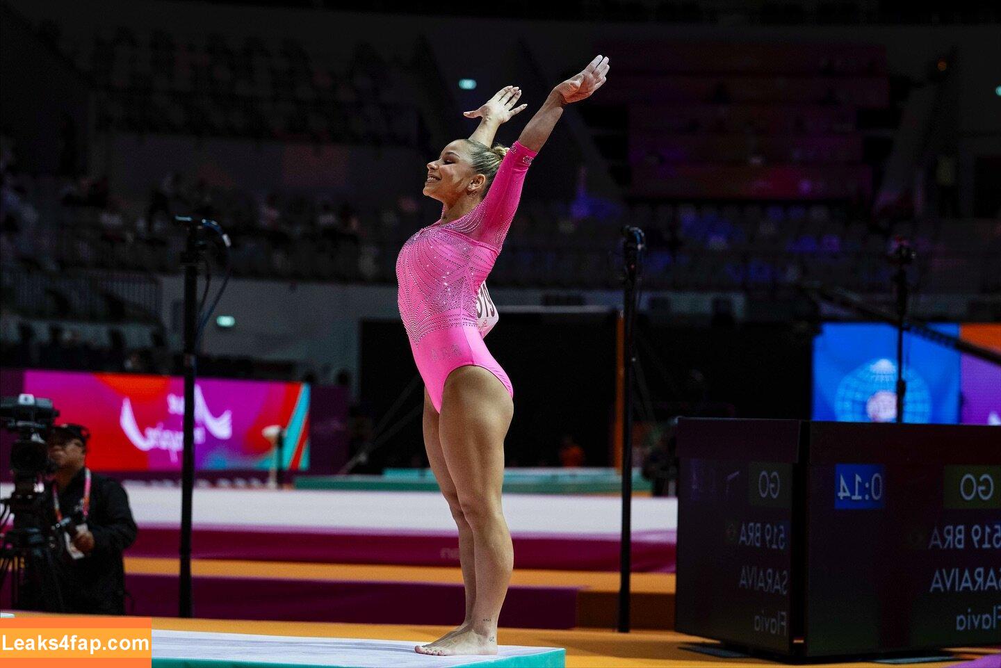Flávia Saraiva / flavialopessaraiva / medalhista olímpica leaked photo photo #0193