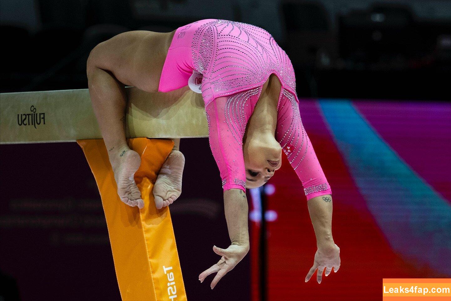 Flávia Saraiva / flavialopessaraiva / medalhista olímpica leaked photo photo #0198