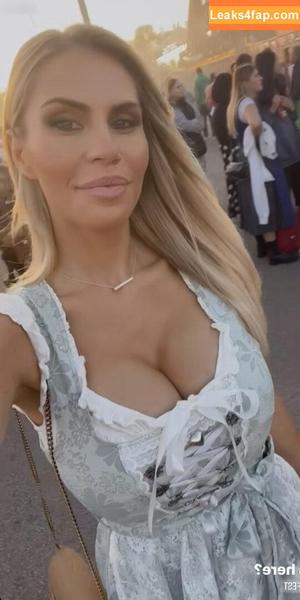 Fleur Conradi photo #0078