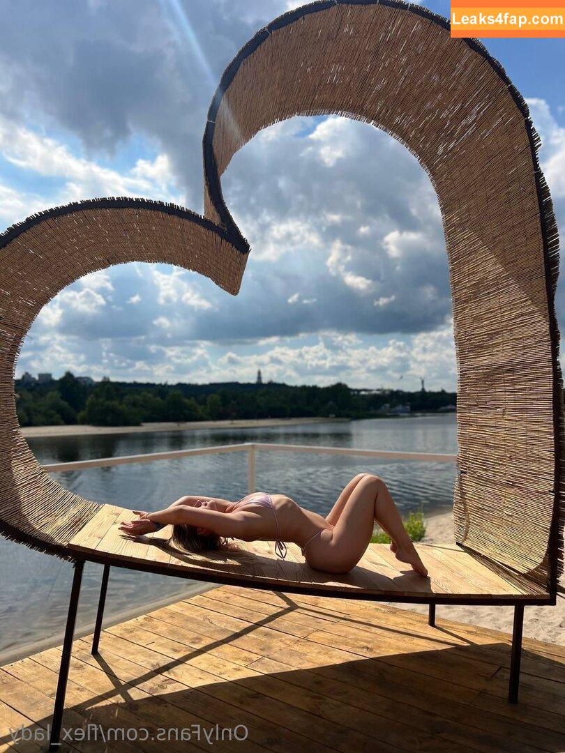 flex_lady / flexladyco leaked photo photo #0024