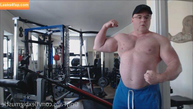 flexbigmuscle /  leaked photo photo #0009