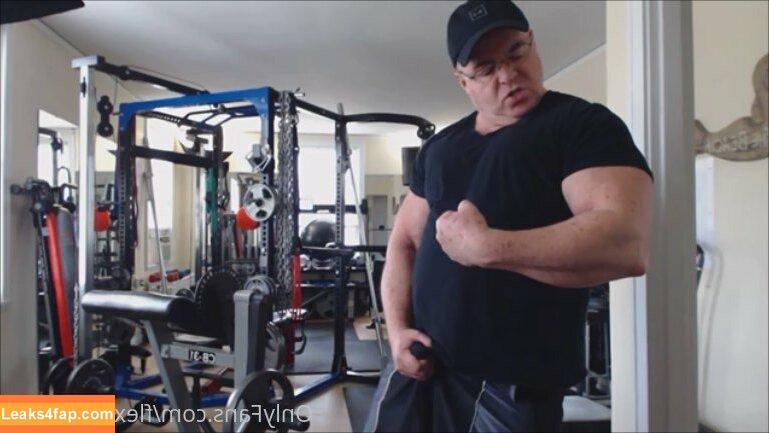 flexbigmuscle /  leaked photo photo #0028
