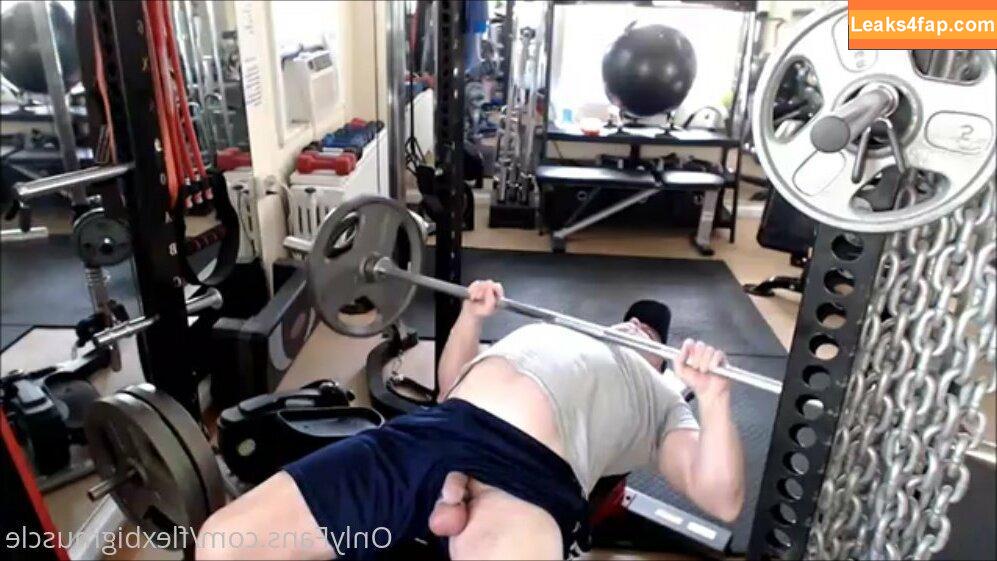 flexbigmuscle /  leaked photo photo #0078