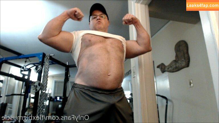 flexbigmuscle /  leaked photo photo #0218