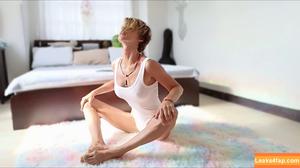 Flexible Beauties photo #0150