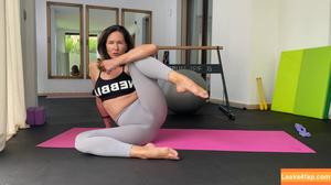 Flexible Beauties photo #0221