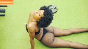 Flexible Beauties photo #0250