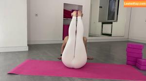 Flexible Beauties photo #0771