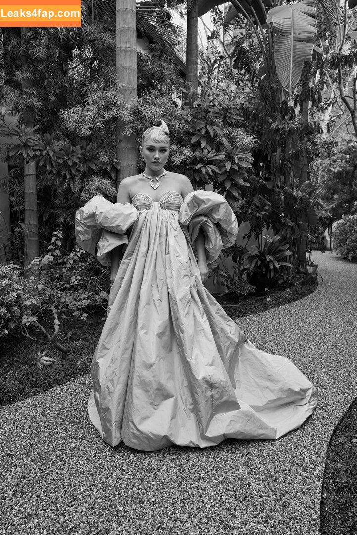 Florence Pugh / florencepugh слитое фото фото #0223