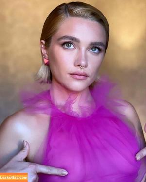 Florence Pugh photo #0022