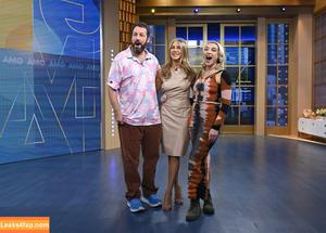 Florence Pugh photo #0253