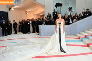 Florence Pugh photo #0309