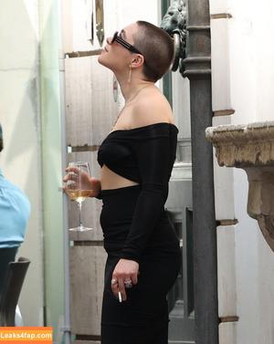 Florence Pugh photo #0339