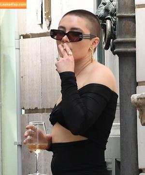 Florence Pugh photo #0340
