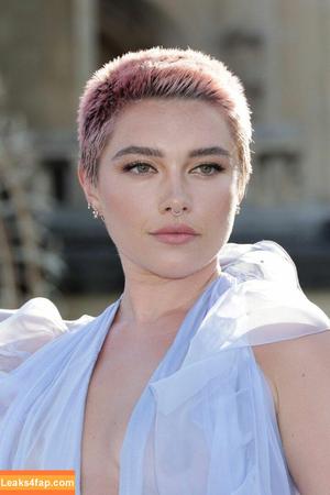 Florence Pugh photo #0343