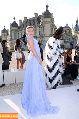 Florence Pugh photo #0367