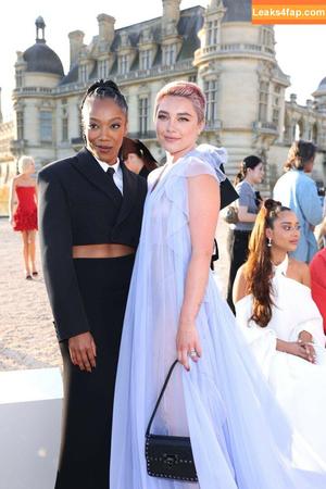 Florence Pugh photo #0370