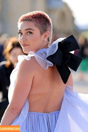 Florence Pugh photo #0373