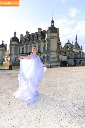 Florence Pugh photo #0386