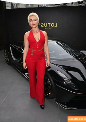 Florence Pugh photo #0517