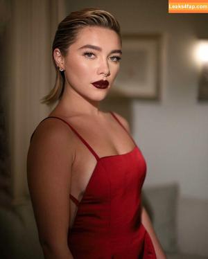 Florence Pugh photo #0540