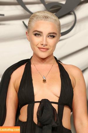 Florence Pugh photo #0563