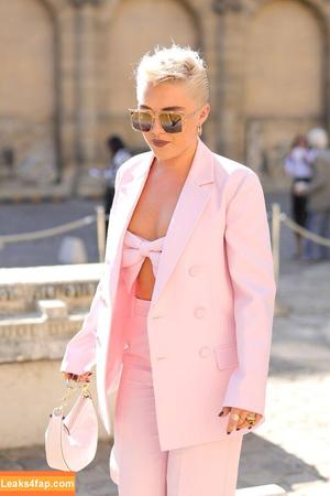 Florence Pugh photo #0574