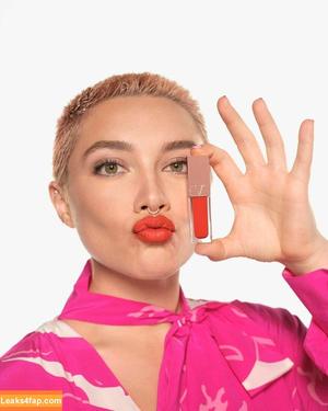 Florence Pugh photo #0579