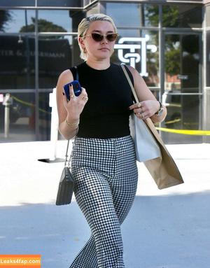 Florence Pugh photo #0618
