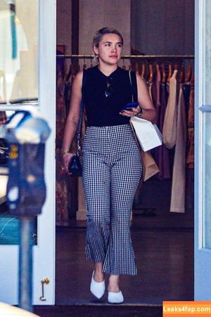 Florence Pugh photo #0621