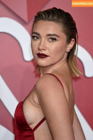 Florence Pugh photo #0825