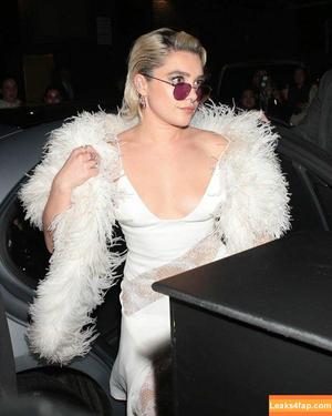 Florence Pugh photo #0900