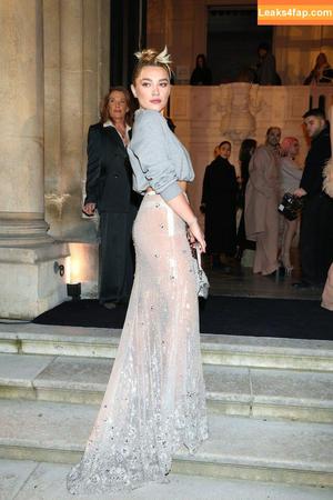 Florence Pugh photo #0932
