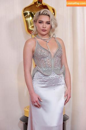 Florence Pugh photo #0978