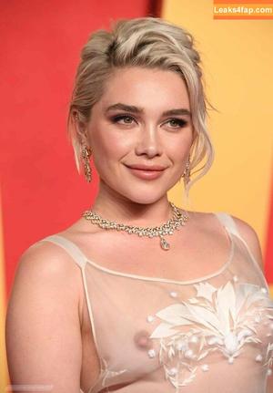 Florence Pugh photo #1023