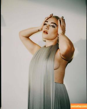 Florence Pugh photo #1320