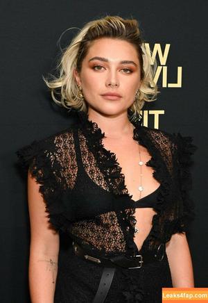 Florence Pugh photo #1363