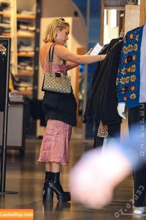 Florence Pugh photo #1863