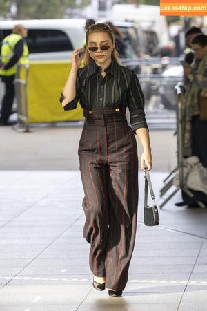 Florence Pugh photo #1881