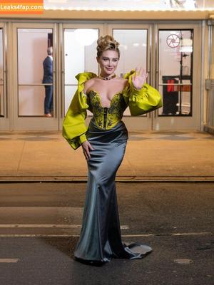 Florence Pugh photo #1926