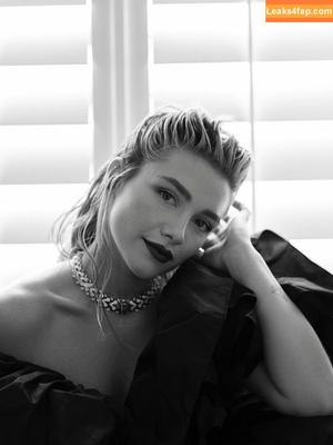 Florence Pugh photo #1955