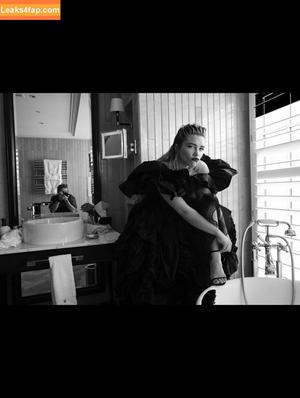 Florence Pugh photo #1959