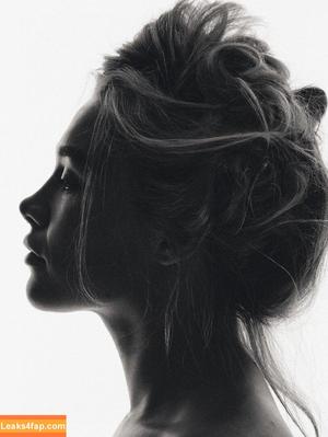 Florence Pugh photo #1963