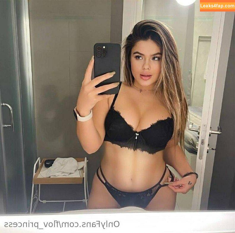 flov_princess / flo.imvu leaked photo photo #0078