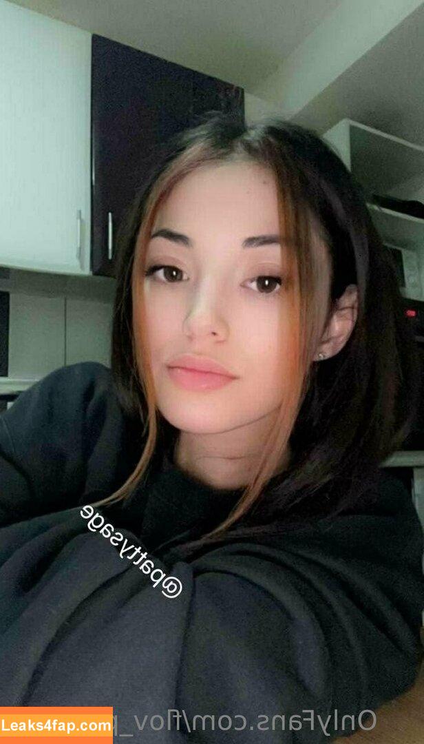 flov_princess / flo.imvu leaked photo photo #0207