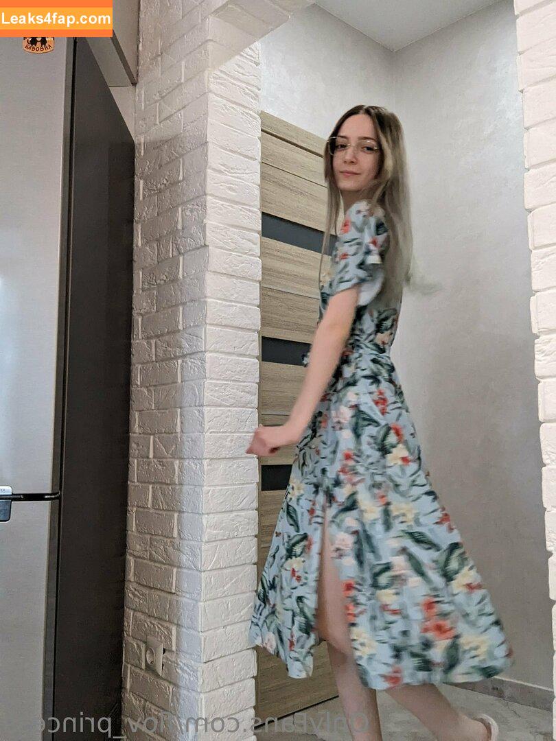 flov_princess / flo.imvu leaked photo photo #0305