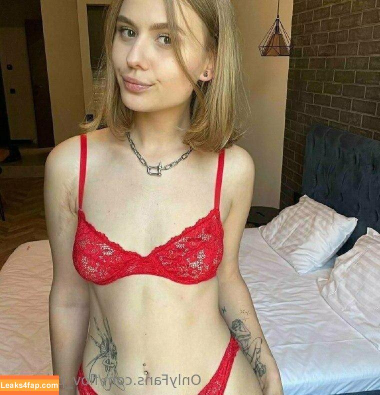 flov_princess / flo.imvu leaked photo photo #0444