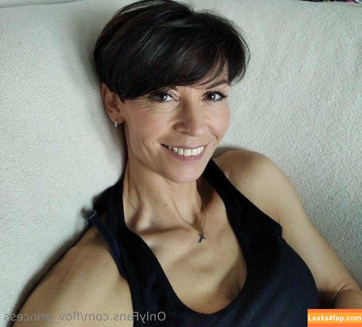 flov_princess / flo.imvu leaked photo photo #0757